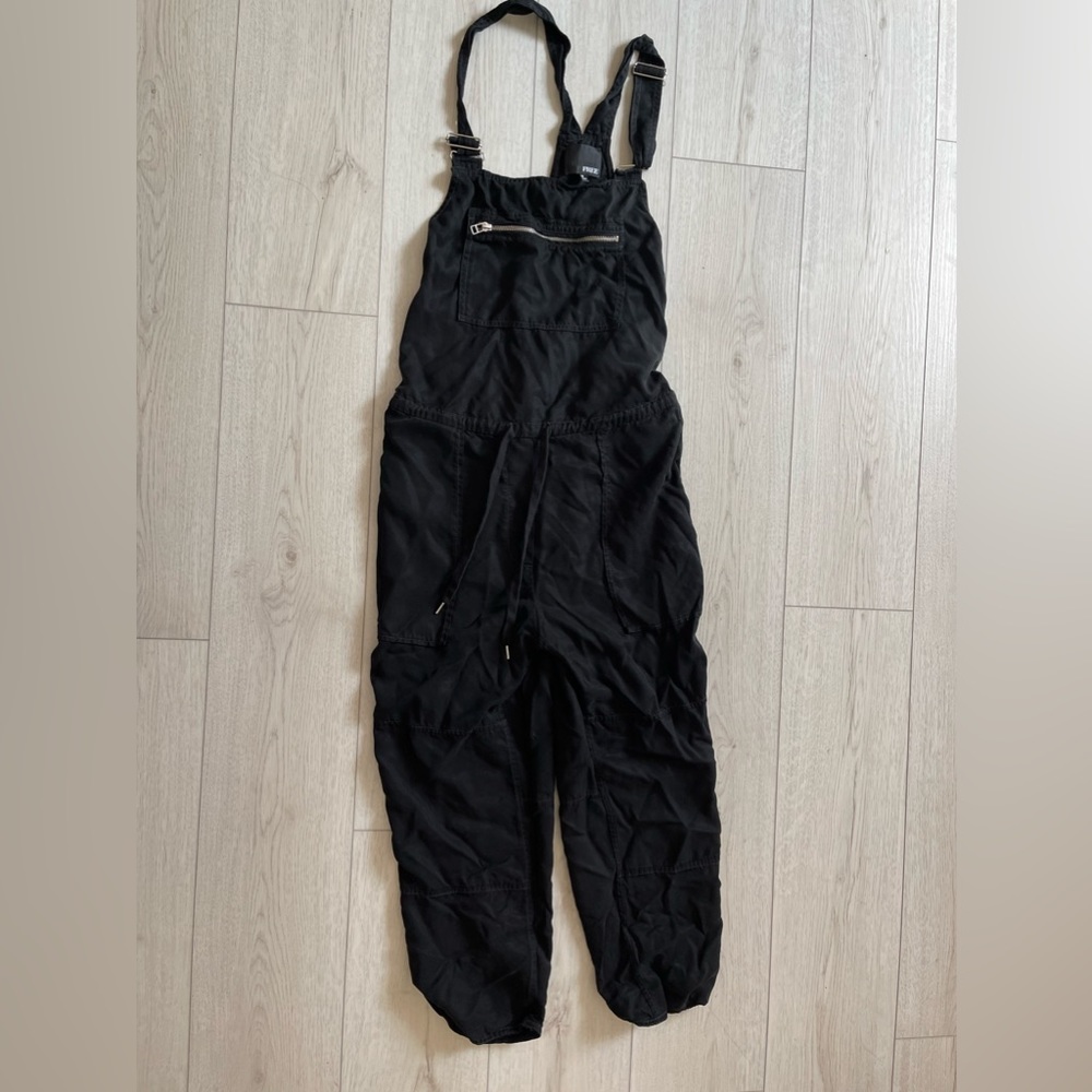 Wilfrid free overalls